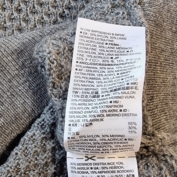 ๐3/$40 Sale!Mix & Match๐ GAP Turtleneck Sweater - Picture 6 of 6